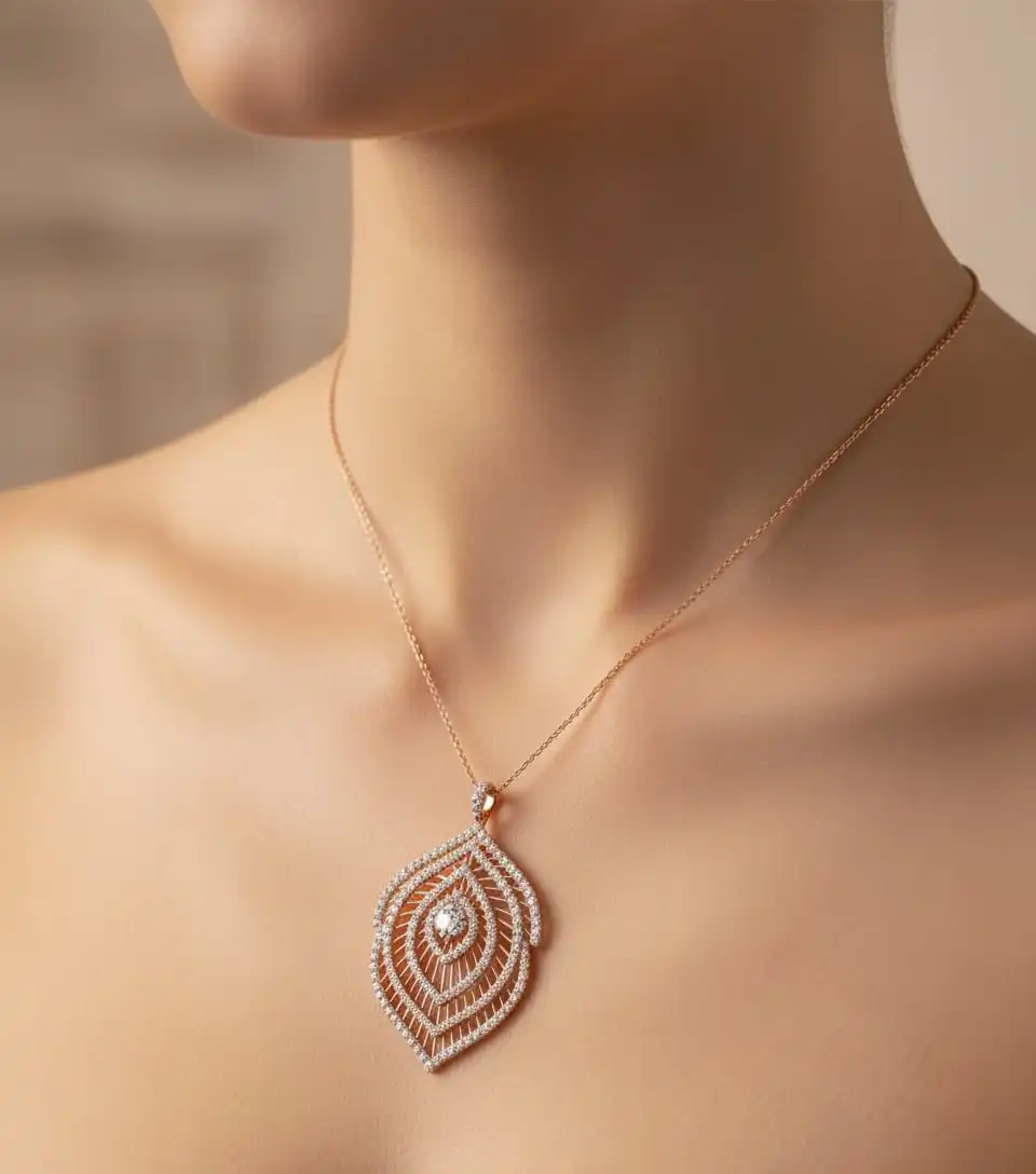 Pendentif feuille Aura en or rose serti de diamants - ZVertu Jewels